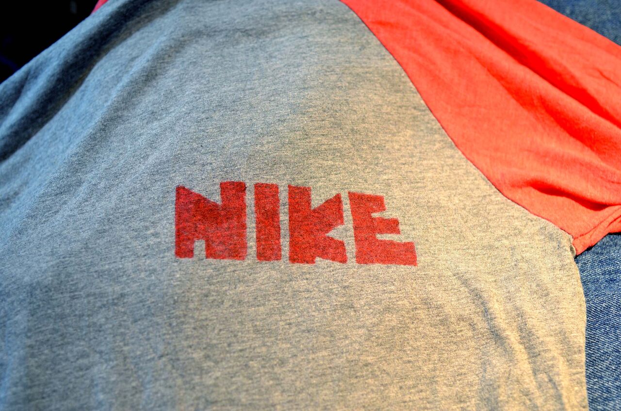 T448 Nike ゴツナイキ ラグラン 七分丈tシャツ 美品 サイズmぐらい 売約済み ジーンズリペア チェーンステッチの裾直し承ります Repair Vintage Juke Box