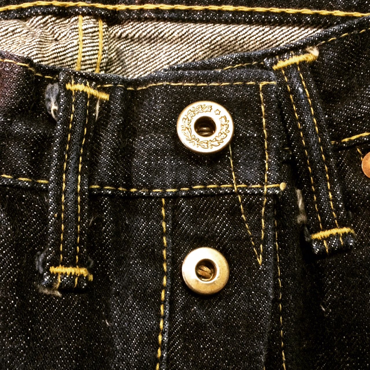 S501XX大戦モデル 月桂樹ドーナツボタン : ジーンズリペア・チェーン