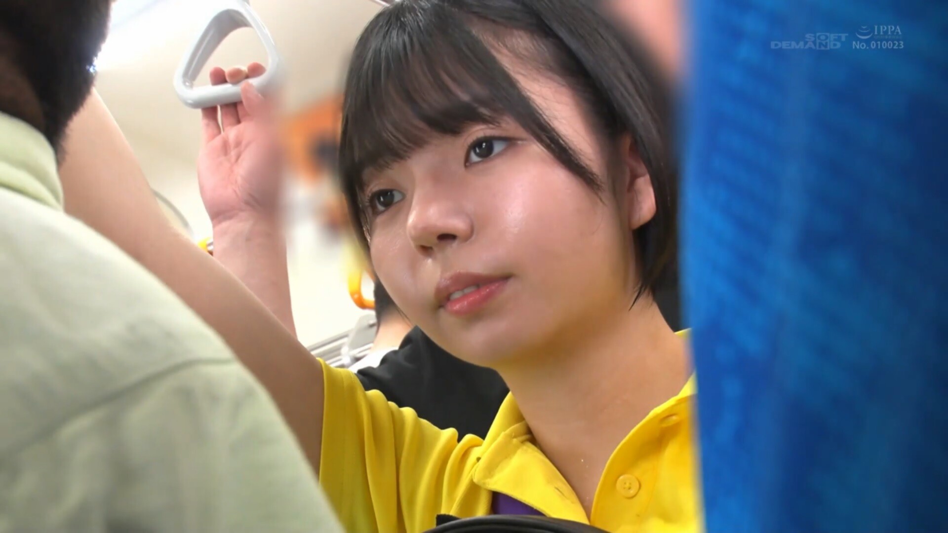 女子高生　挿入中　着衣 部活帰りの汗ばんだ女子校生を衣服潜り込み痴漢 完全着衣潜入アングル(1) 市井結夏 : 下着フェチがブラジャー剥ぎ取りAVに萌えるブログ