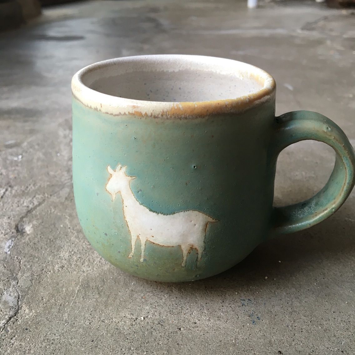 食卓を彩るやちむん　古我知焼　ヒージャー　おうちカフェ 食卓を彩るやちむん 古我知焼 ヒージャー おうちカフェ 沖縄やちむん