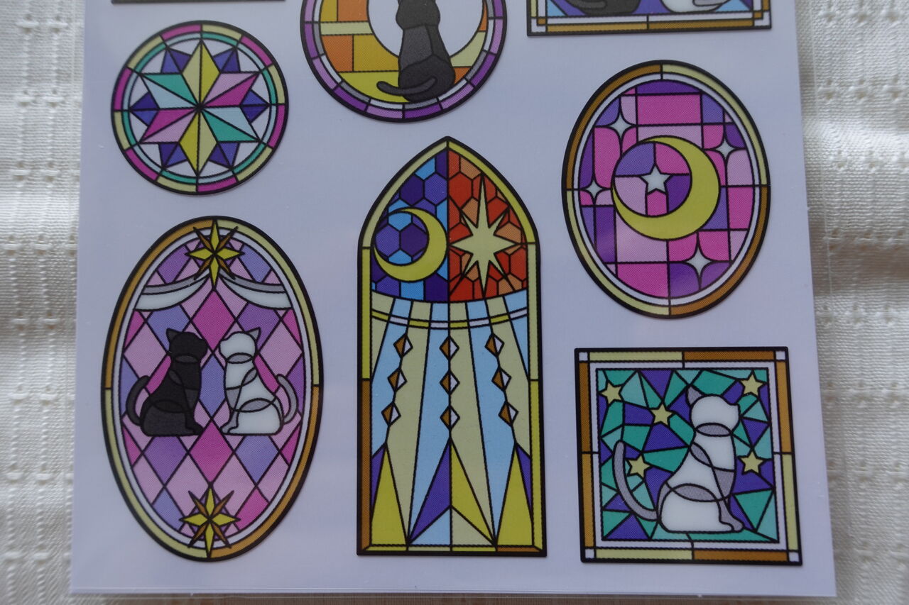 セリアで買える ステンドグラスシール 色合いの綺麗なオシャレシールがいっぱい Rithu Blog セリアで買える ステンドグラスシール 色合いの綺麗なオシャレシールがいっぱい Rithu Blog