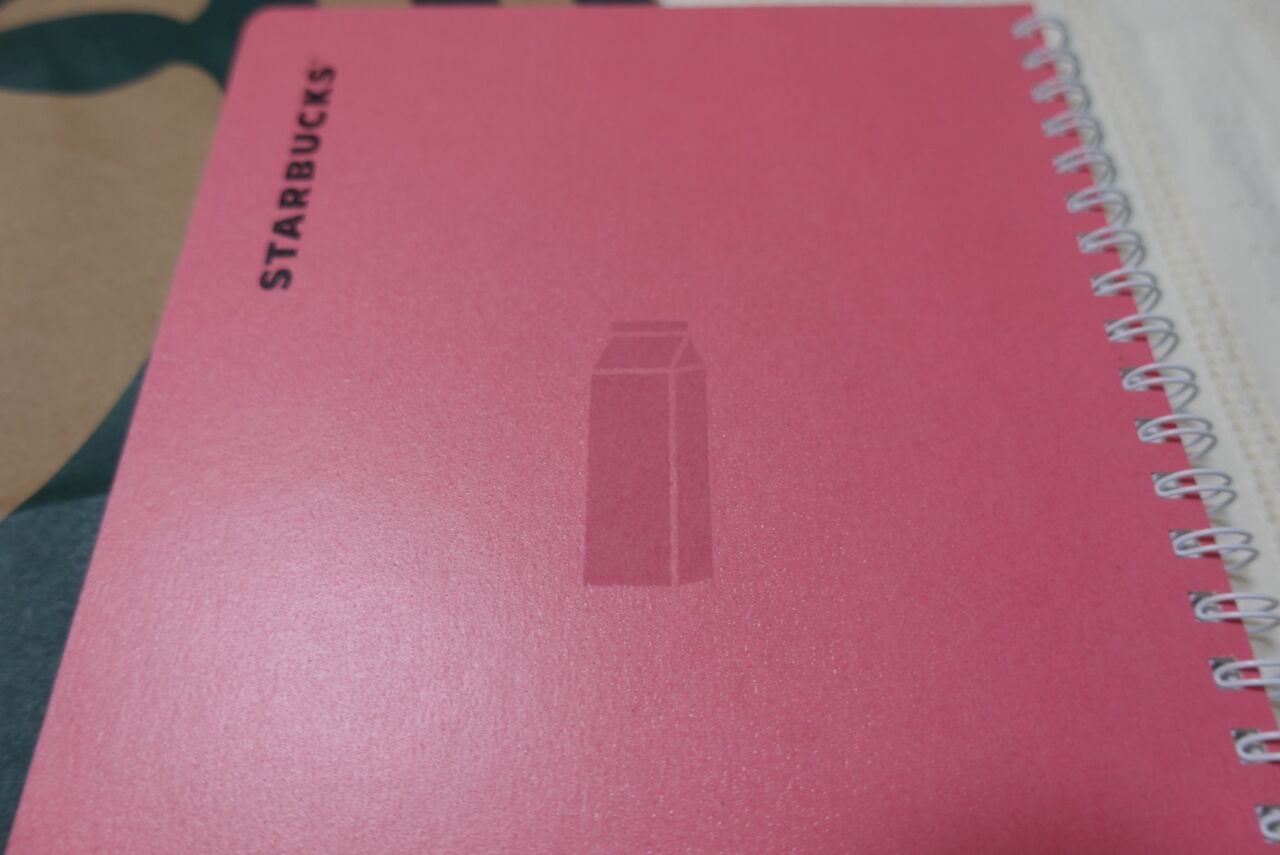 スタバ キャンパスノート オシャレデザインのリサイクルノートが登場 Rithu Blog