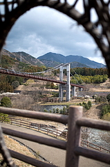 �����������25ǯ3���