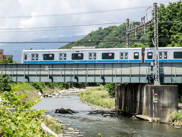 �������5