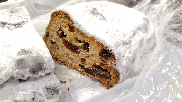 ¿¿¤óÃæ¤«¤éÀÚ¤êʬ¤±¤Þ¤·¤¿¡÷¥µ¥¯¥ê¥È¤µ¤ó¤Î¥·¥å¥È¡¼¥ì¥ó2025