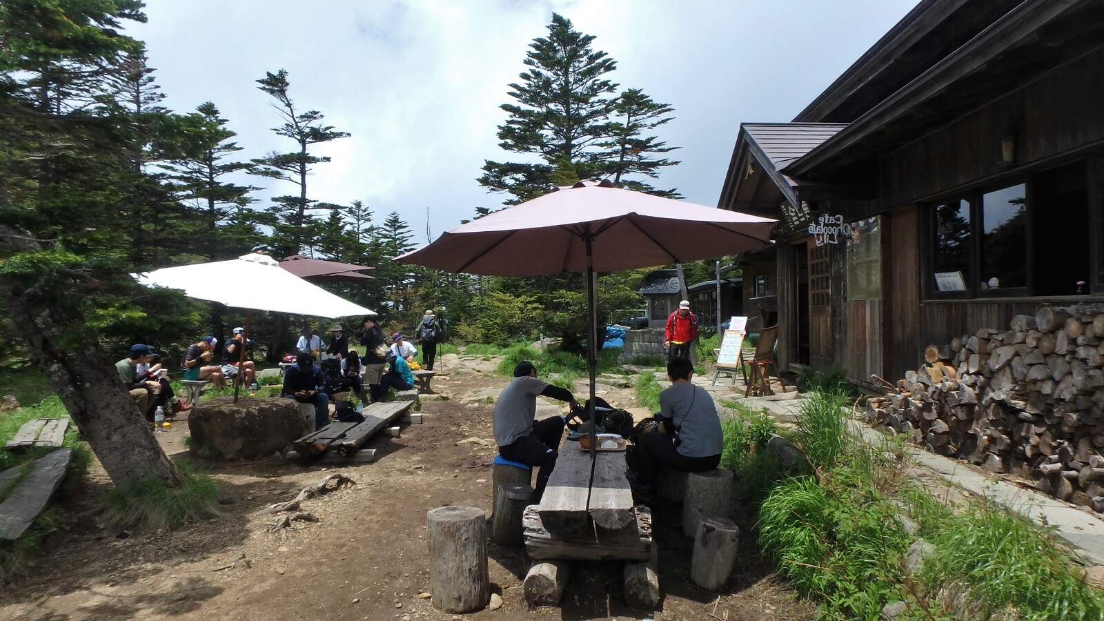 しらびそ小屋 黒百合ヒュッテへ 白馬日和 しらびそ小屋 黒百合ヒュッテへ 白馬日和