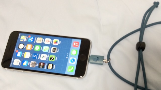 Iphone Seのストラップ 悠悠炊事