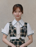 アー写_中嶋優月_15th