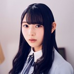 アー写_柿崎芽実_1st