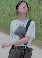林瑠奈_グラビア133