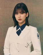 アー写_渡邉理佐