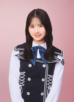 アー写_上村ひなの_17th