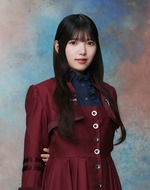 アー写_上村莉菜_10th
