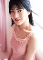 林瑠奈_グラビア8