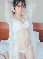 守屋麗奈_へそ3