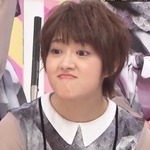 若月佑美_後列