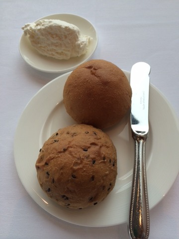 20150310L4bread