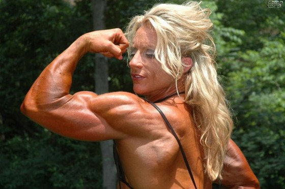 bodybuilding_makes_women_look_like_men_640_21