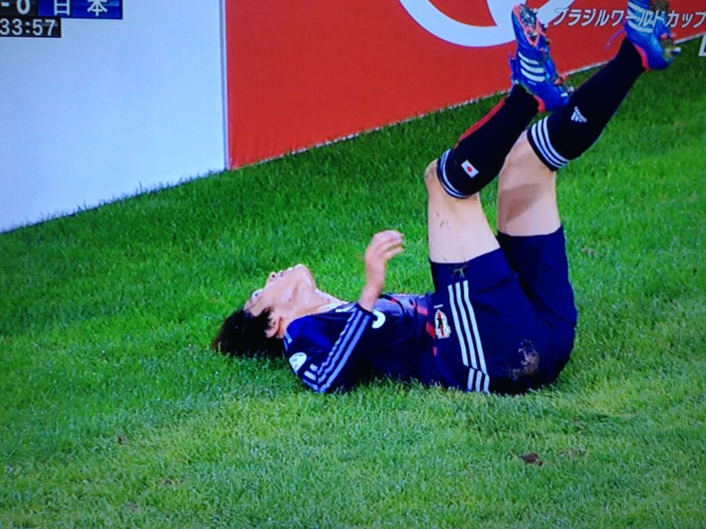 サッカー日本代表の吉田と内田がやっぱりデキていた件 ラジック