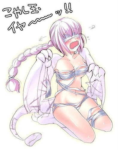 9562