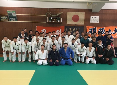 60CC93D4-04FD-450D-AAED-FD7757DE5F79