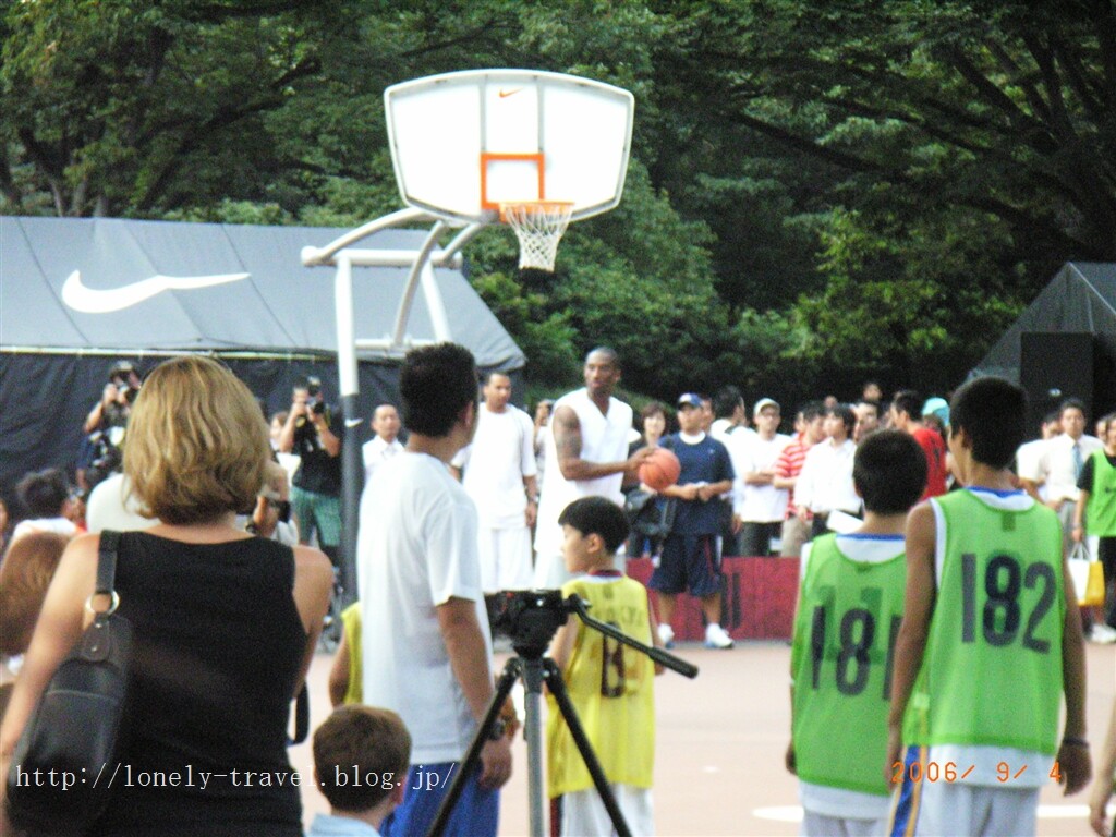 Nba選手来日 コービー ブライアント来日 バスケクリニックイベント観戦レポート 代々木公園 ロンリートラベル 海外個人旅行記 Nba選手来日 コービー ブライアント来日 バスケクリニックイベント観戦レポート 代々木公園 ロンリートラベル 海外個人旅行記