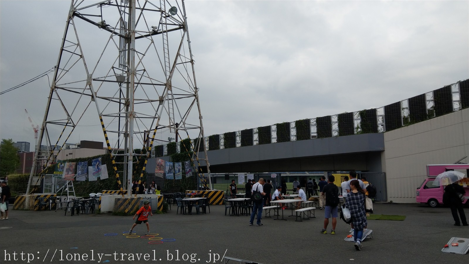 エイドリアン ピーターソン来日 Honmono Camp19 富士通スタジアム川崎 ロンリートラベル 海外個人旅行記
