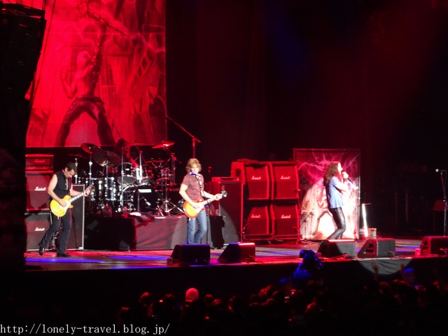 LOUD PARK16
