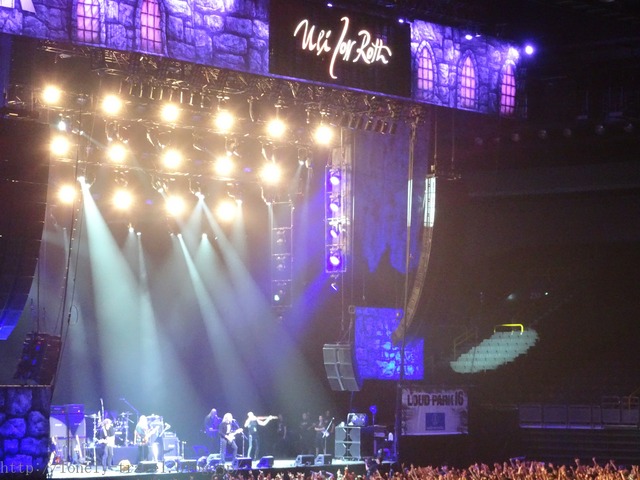 LOUD PARK16