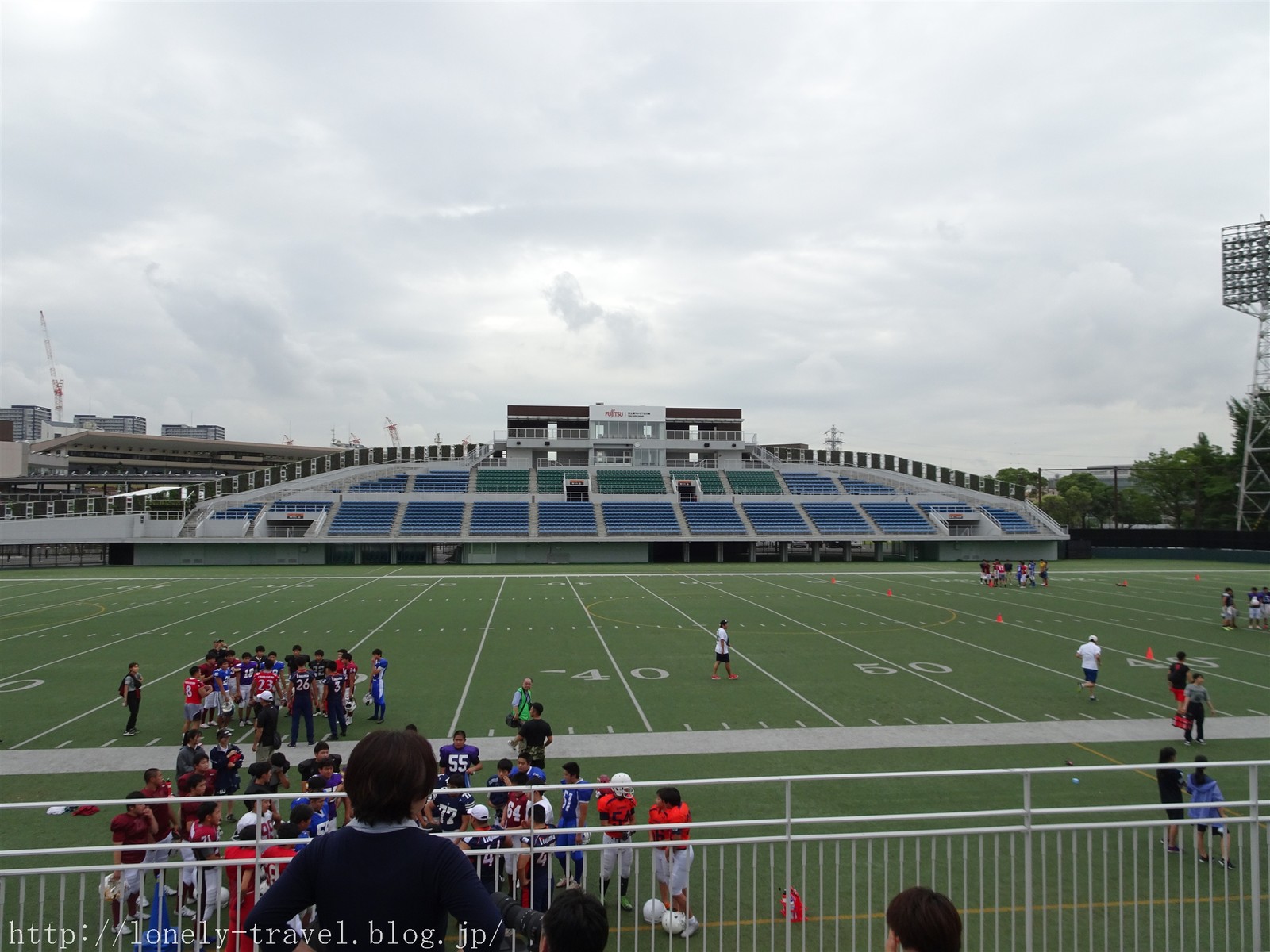 エイドリアン ピーターソン来日 Honmono Camp19 富士通スタジアム川崎 ロンリートラベル 海外個人旅行記