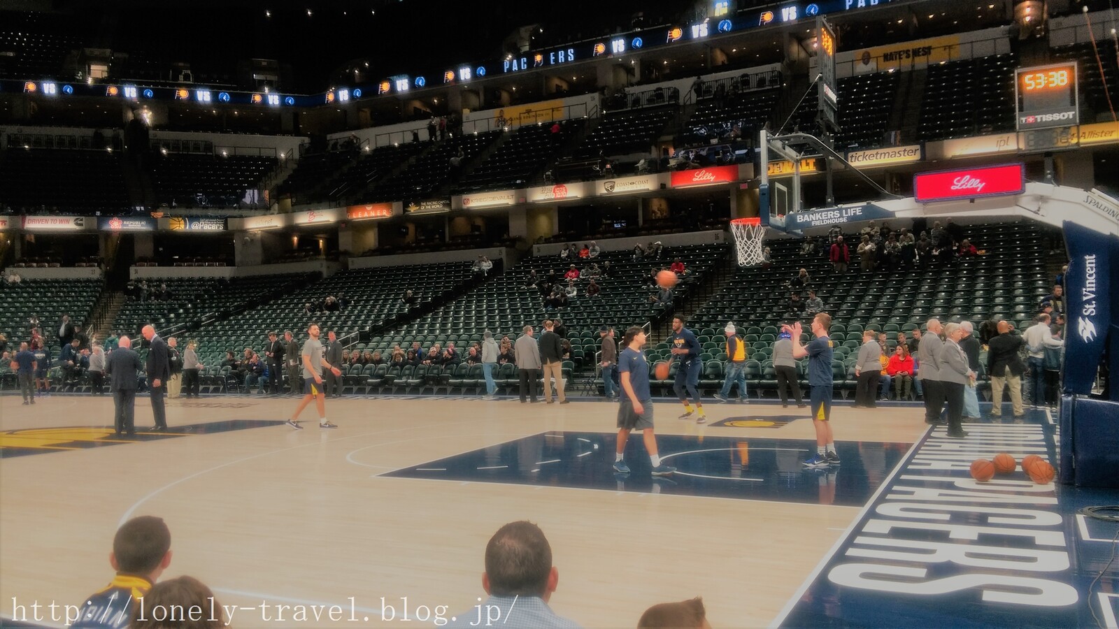 インディアナポリス旅行記10 Nba現地観戦 インディアナ ペイサーズのホームアリーナ バンカーズ ライフ フィールドハウスの紹介 ロンリートラベル 海外個人旅行記