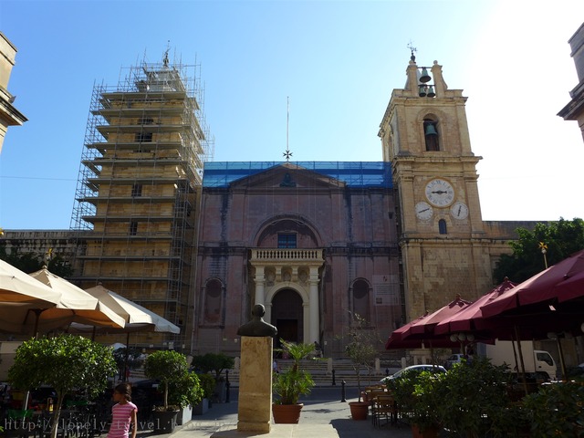 ϥƲ St. John's Co-Cathedral