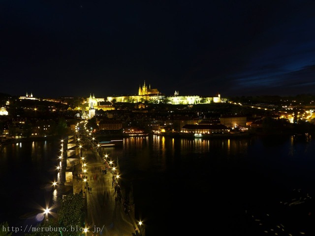 Գ Old Town Bridge Tower