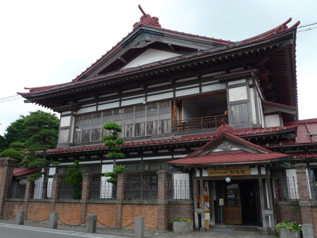 斜陽館