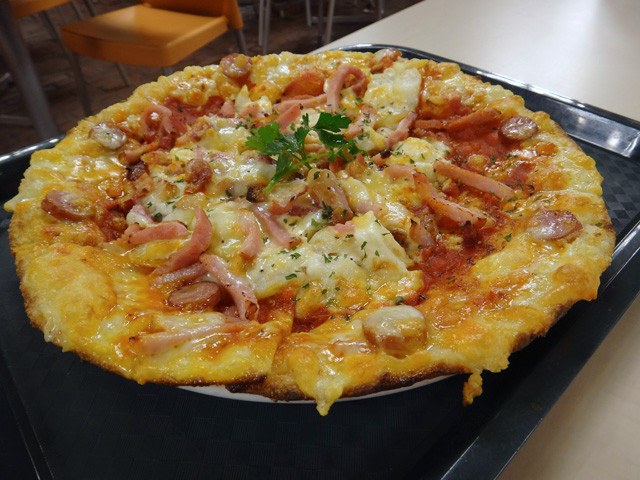 夕食