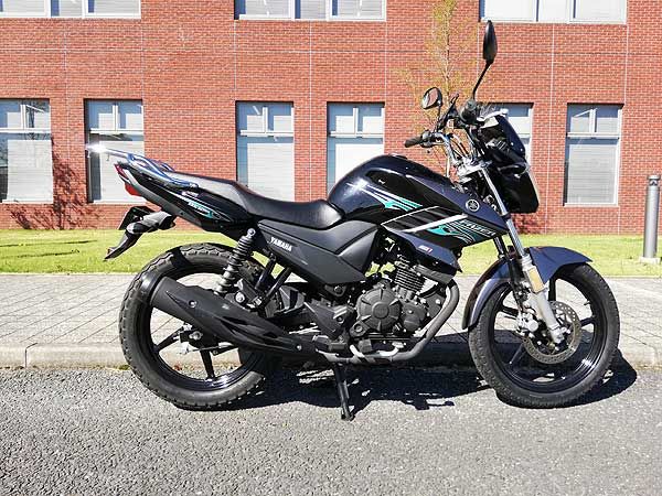 YS125フェザー YAMAHA fazer125 ys125 フェザー125 インジェクション