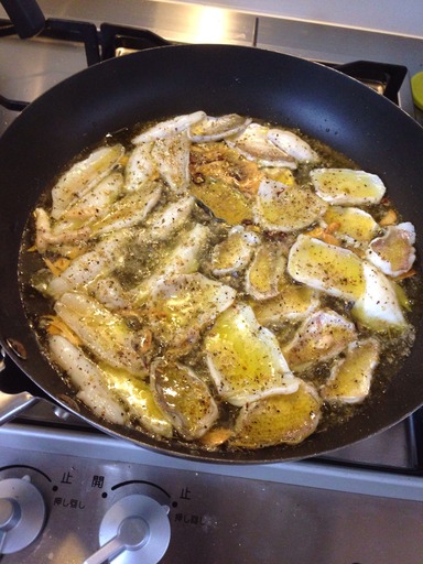 Robertohouse 小魚料理 Robertohouse 小魚料理