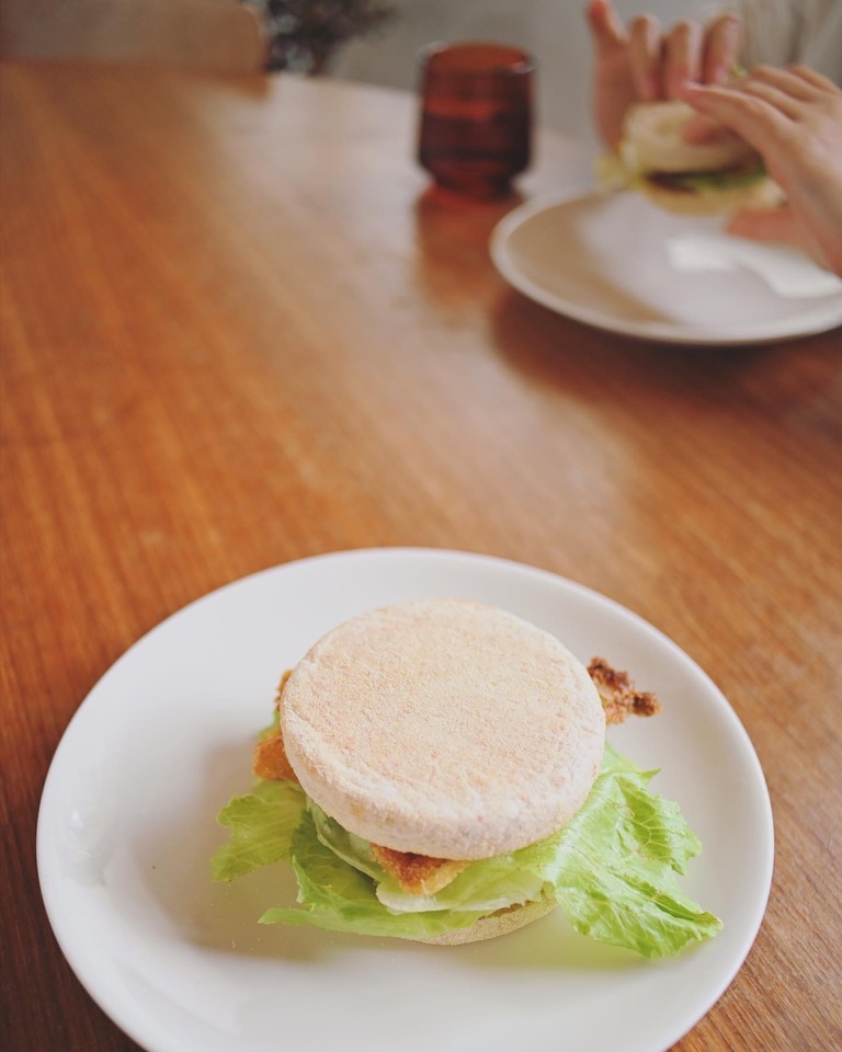 8ABF4B05-C167-4C04-9765-F62FE65776A6