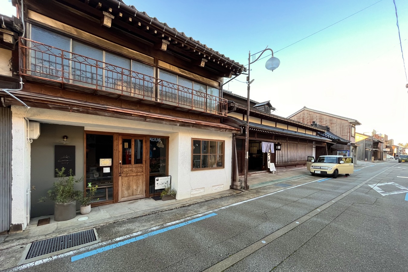 95C34358-B7D4-4511-9758-030168E36330