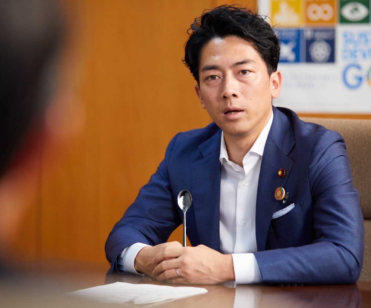 小泉進次郎 結局 地球を汚してるのは人間なんですよ ロボアニ速報