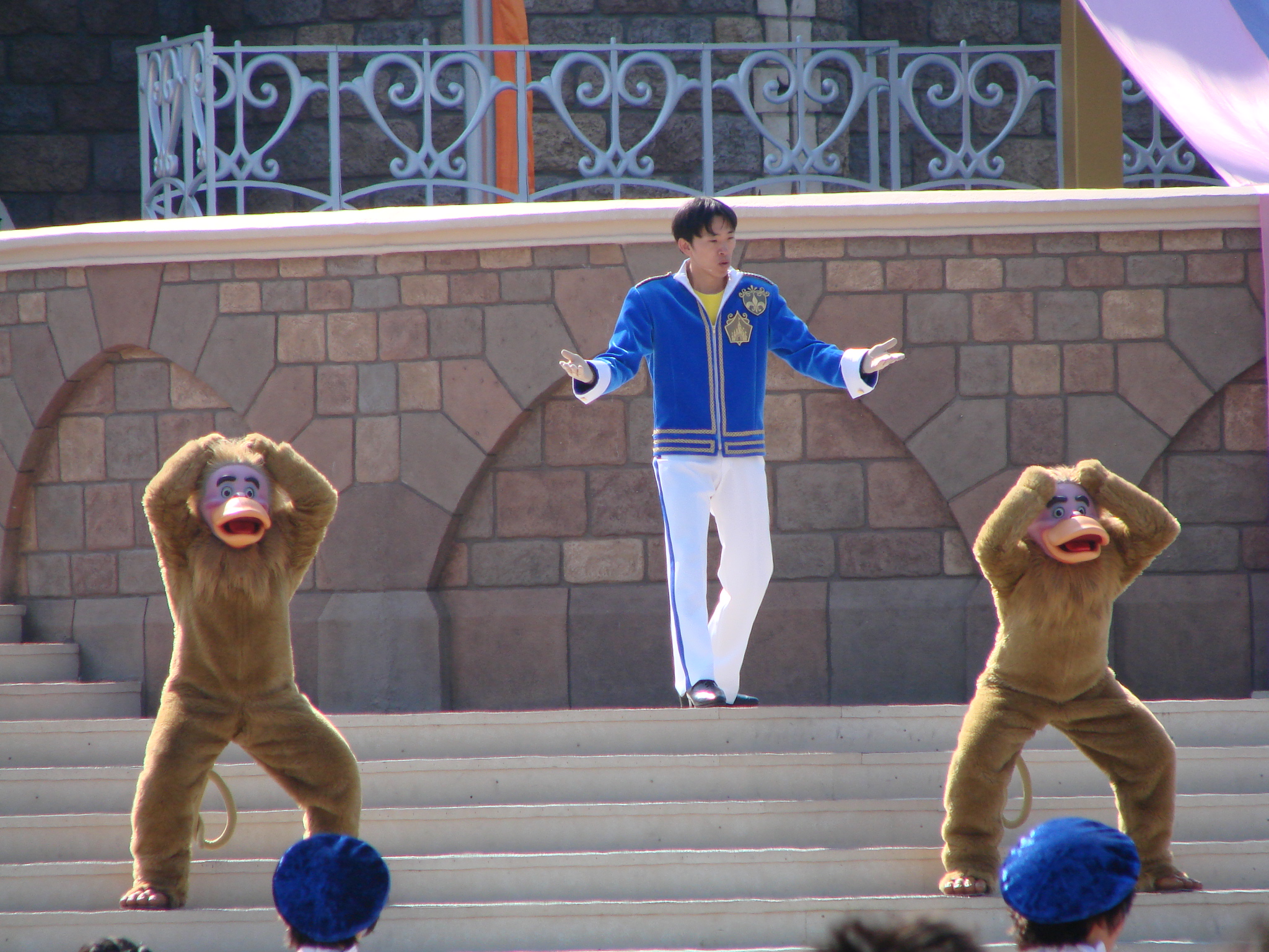 スーパードゥーパー ジャンピンタイム ビビディ バビディ ブー オカモンはぶらぶらお散歩