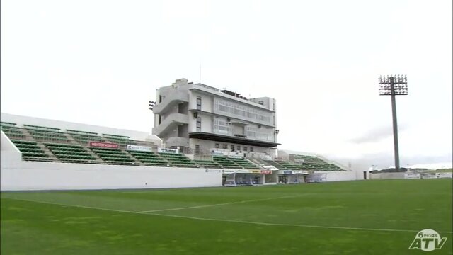 【悲報】青森県知事、Jリーグの新スタ商法に引っ掛かってしまう