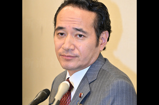 【悲報】記者「予算カット発言は問題かと思いますが…」簗和生農水大臣「何か問題あんの？ちゃんと言ってみなw」