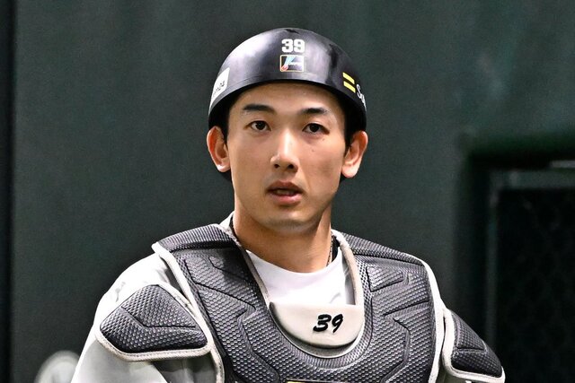 【問題】山本祐大(7300万円)の来季の年俸ｗｗｗｗｗｗｗｗｗ