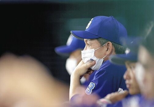 中日スポーツ「誰でも知っていることだが、中日打線には長打力がなく、必然的に得点力が弱い」