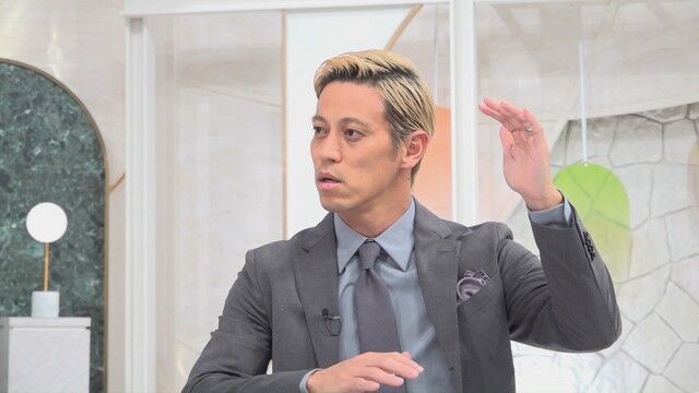 本田圭佑、アパレル業界に参戦「安いユニクロ。高いスポーツブランド。中間がない。僕は中間を狙う」