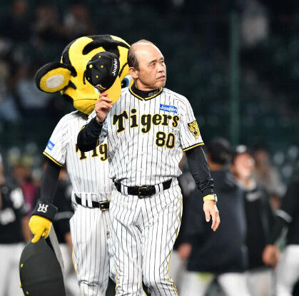 岡田監督「そりゃ分からんて。今終わったばっかりで。その前に桐敷のこと聞けよ。なぁ」