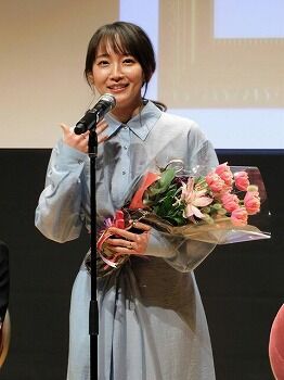 吉岡里帆