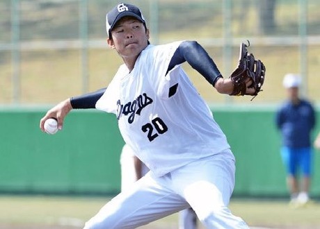 川村亮介