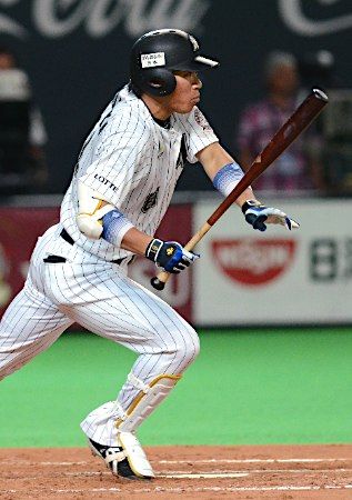 角中勝也